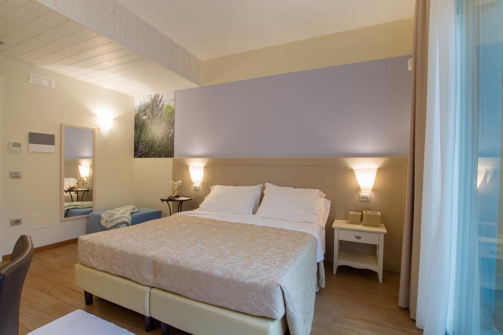 Agriturismo Ai Prati Lazise Kültér fotó